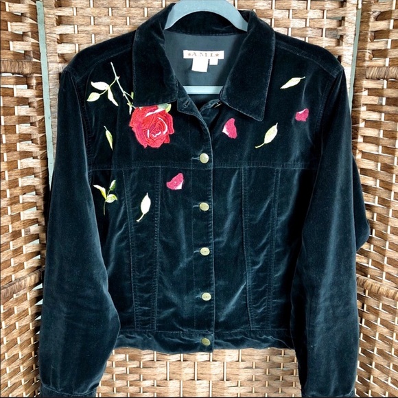 a.m.i. Jackets & Blazers - Black Velvet Jacket with Embroidered Roses Size L